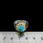 انگشتر فیروزه نیشابوری دست ساز فاخر نقره مردانه طرح دور طلایی هونام - Image 3