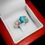 انگشتر فیروزه نیشابوری دست ساز  نقره مردانه طرح کاراکو - Image 2