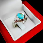 انگشتر فیروزه نیشابوری دست ساز نقره مردانه طرح هورمند - Image 4