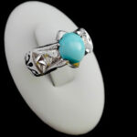 انگشتر فیروزه نیشابوری دست ساز نقره مردانه طرح هورتاش