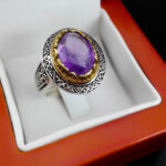 انگشتر آمیتیست الماس تراش نقره مردانه طرح دور طلایی هوروش