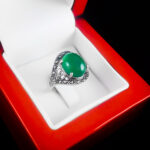 انگشتر عقیق سبز نقره زنانه طرح نیکا - Image 2