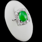 انگشتر عقیق سبز نقره زنانه طرح اوین