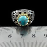 انگشتر فیروزه نیشابوری نقره دست ساز فاخر مردانه طرح دور طلایی سپهر - Image 2