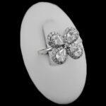 حلقه چند نگین نقره زنانه طرح آرمیتاژ