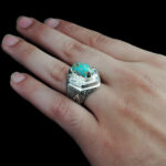 انگشتر فیروزه نیشابوری نقره دست ساز فاخر مردانه طرح پیلتن - Image 2