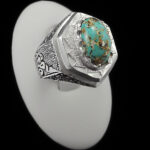 انگشتر فیروزه نیشابوری نقره دست ساز فاخر مردانه طرح پیلتن