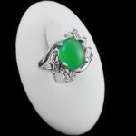 انگشتر عقیق سبز نقره زنانه طرح بیتا