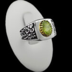 انگشتر زبرجد الماس تراش نقره مردانه طرح دورطلایی آریان