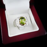 انگشتر زبرجد الماس تراش نقره مردانه دست ساز طرح دور طلایی ارژنگ - Image 3