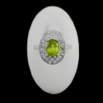 انگشتر زبرجد الماس تراش نقره زنانه طرح پریزاد - Image 3