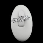 حلقه چند نگین نقره زنانه طرح ویدا - Image 2