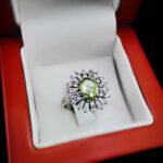 انگشتر زبرجد الماس تراش نقره زنانه طرح ثامین - Image 3