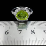 انگشتر زبرجد الماس تراش نقره زنانه طرح پرین - Image 3