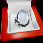 انگشتر عقیق کبود یمنی نقره مردانه طرح سردار دلها - Image 2