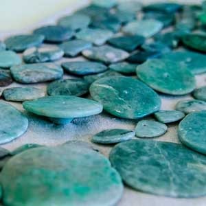 بررسی قیمت و خرید سنگ یشم