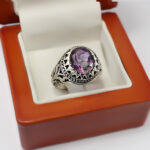 انگشتر آمیتیست الماس تراش نقره مردانه طرح شادمهر - Image 2