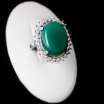 انگشتر عقیق سبز نقره زنانه طرح جواهر