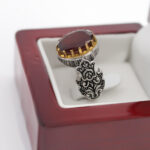 انگشتر گارنت نقره مردانه طرح دور طلایی قدیر - Image 2