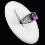 انگشتر آمیتیست الماس تراش نقره زنانه طرح جهان ناز