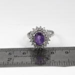 انگشتر نقره زنانه طرح مهوا با سنگ آمیتیست - Image 2