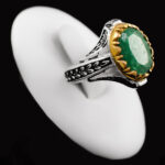 انگشتر زمرد الماس تراش نقره مردانه طرح مهرساد