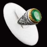 انگشتر زمرد الماس تراش نقره مردانه دور طلایی طرح یا عباس