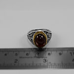 انگشتر گارنت نقره مردانه طرح دور طلایی یا زینب کبری - Image 3