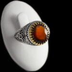 انگشتر گارنت الماس تراش نقره مردانه طرح دور طلایی یا عباس