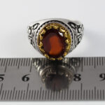 انگشتر گارنت الماس تراش نقره مردانه طرح دور طلایی فرینام - Image 2