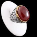 انگشتر گارنت نقره مردانه طرح دور طلایی نصرت