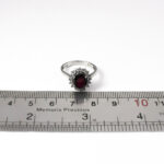 انگشتر گارنت اصل نقره زنانه طرح کلاله - Image 2