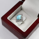 انگشتر فیروزه نیشابوری نقره زنانه طرح آبرنگ ۲ - Image 2