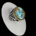 انگشتر فیروزه نیشابوری نقره مردانه طرح یا ضامن آهو