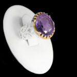 انگشتر آمیتیست الماس تراش نقره مردانه طرح دور طلایی آرسام