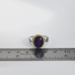 انگشتر آمیتیست الماس تراش نقره مردانه طرح دور طلایی ساکار - Image 2