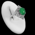 انگشتر عقیق سبز نقره زنانه طرح مینو - Image 4