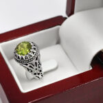 انگشتر زبرجد الماس تراش نقره دست ساز مردانه طرح کیهان - Image 3