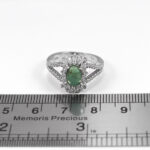 انگشتر زمرد الماس تراش نقره زنانه طرح ملکا - Image 2