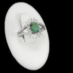 انگشتر زمرد الماس تراش نقره زنانه طرح ملکا