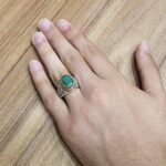 انگشتر زمرد الماس تراش نقره مردانه طرح دور طلایی افشین - Image 4