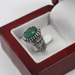 انگشتر زمرد الماس تراش نقره مردانه طرح امیر - Image 3