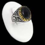 انگشتر عقیق مشکی نقره مردانه طرح دورطلایی محمد رسول الله (ص)