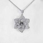 گردنبند فانتزی دخترانه نقره طرح گل - Image 2