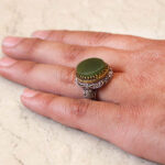 انگشتر یشم یمنی نقره مردانه طرح دورطلایی امواج - Image 4