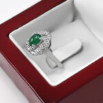 انگشتر عقیق سبز نقره زنانه طرح پرنیان - Image 3