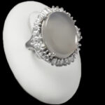 انگشتر عقیق کبود یمنی نقره زنانه طرح آلما