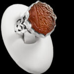 انگشتر عقیق سرخ نقره مردانه طرح فاخر "امیری حسین و نعم الامیر"