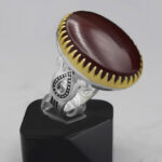 انگشتر عقیق سرخ نقره مردانه طرح دورطلایی یزدان - Image 3