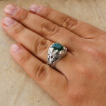 انگشتر زمرد الماس تراش نقره دست ساز مردانه طرح آریابد - Image 3